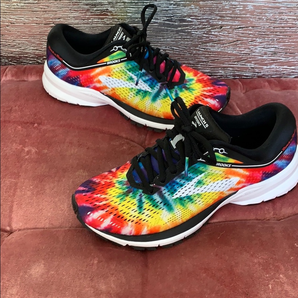 Brooks launch 5 rock n roll tennis shoe